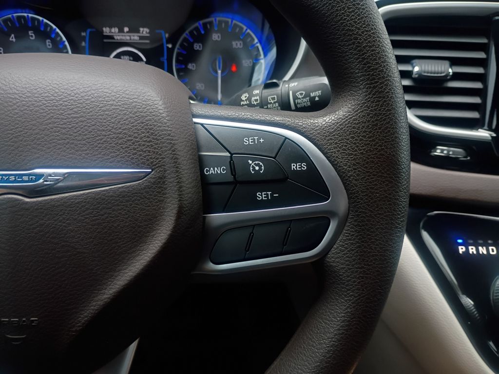 Used Car 2017 Chrysler Pacifica  Touring For Sale Under $10,000 In Austin, Texas