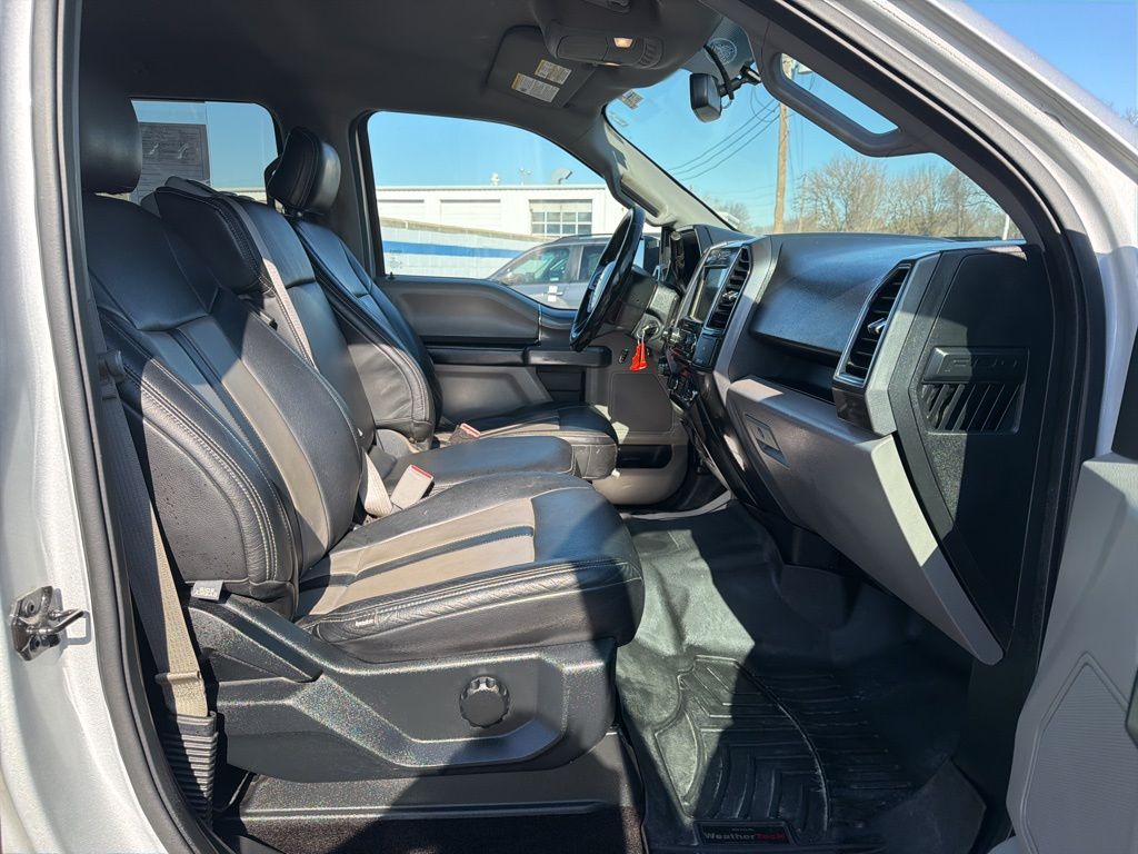 Thumbnail: 2017 Ford F-150 - 24