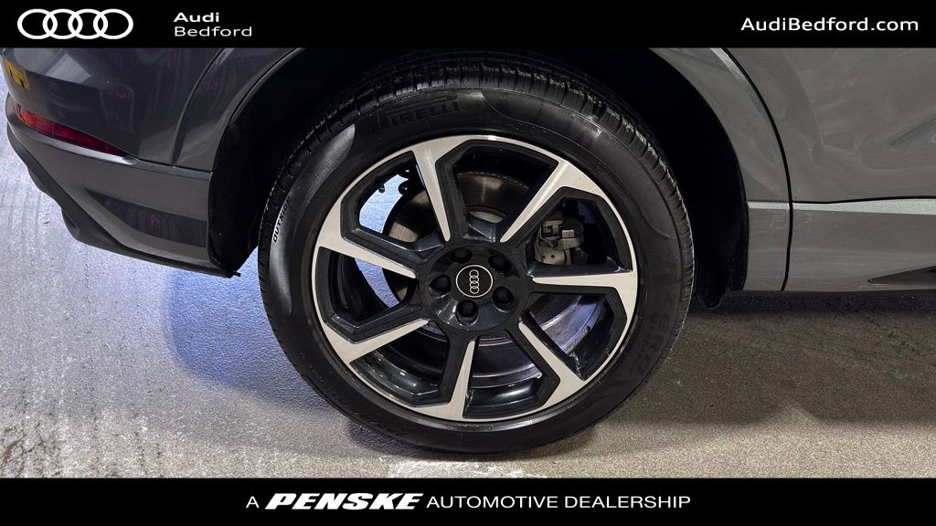 Thumbnail: 2025 Audi Q3 - 8