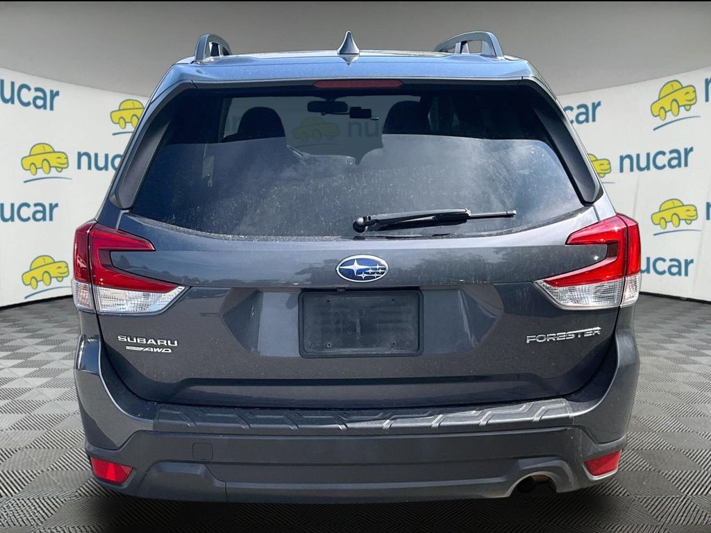 2021 Subaru Forester — photo 3