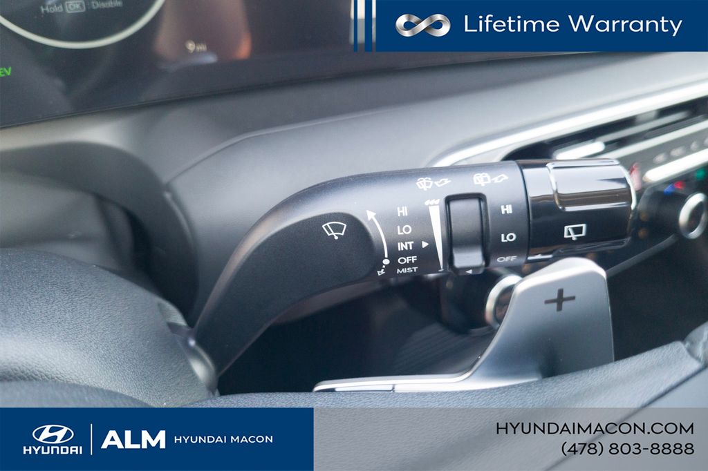 New 2026 Black Hyundai Blue SEL Premium 7P image 34