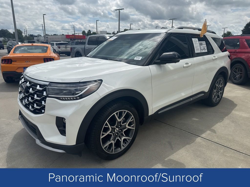 2025 Ford Explorer Platinum