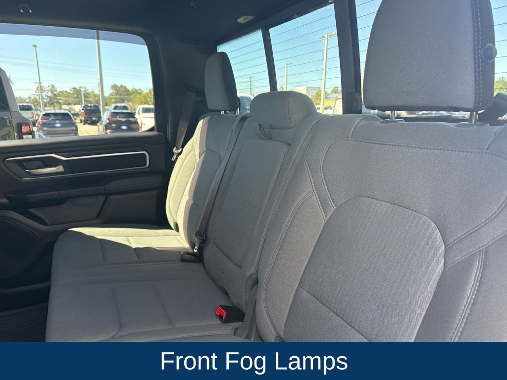 2023 Ram 1500 Big Horn Crew Cab 4x2 5'7" Box