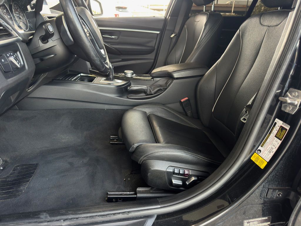 2016 BMW 3 Series 328i - 10