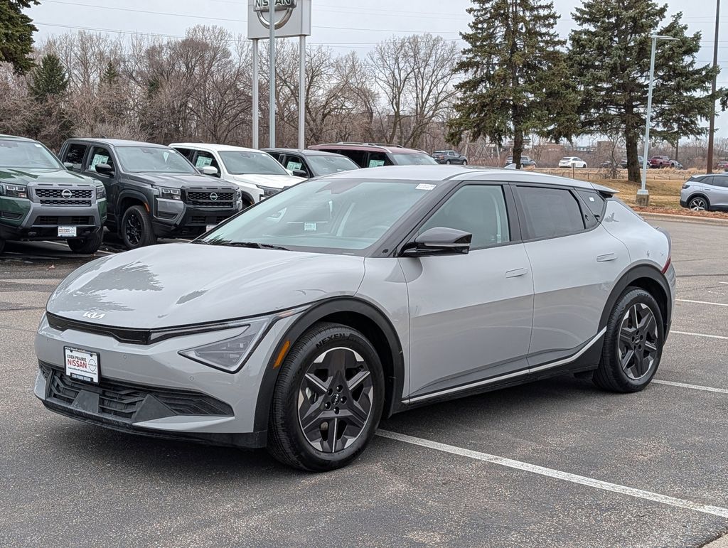 2025 Kia EV6 Light Long Range AWD