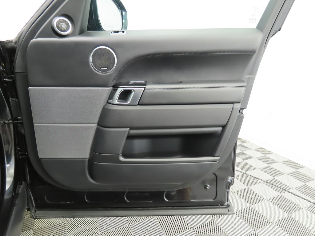 Thumbnail: 2019 Land Rover Range Rover Sport - 26
