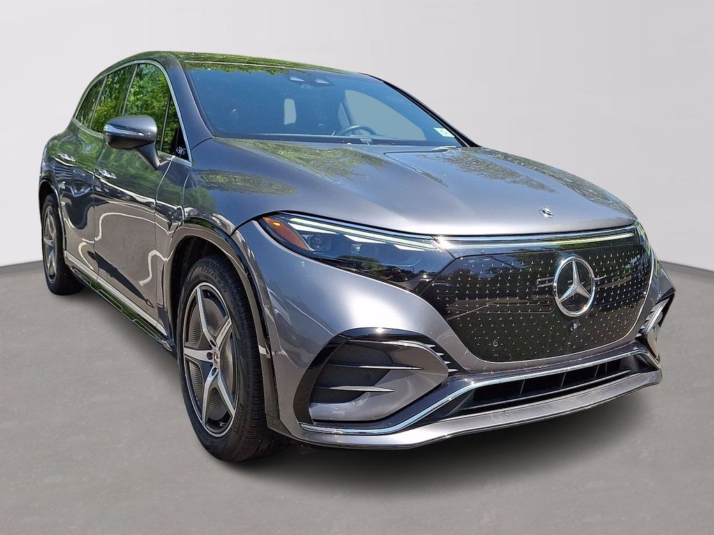Thumbnail: 2023 Mercedes-Benz EQS - 3