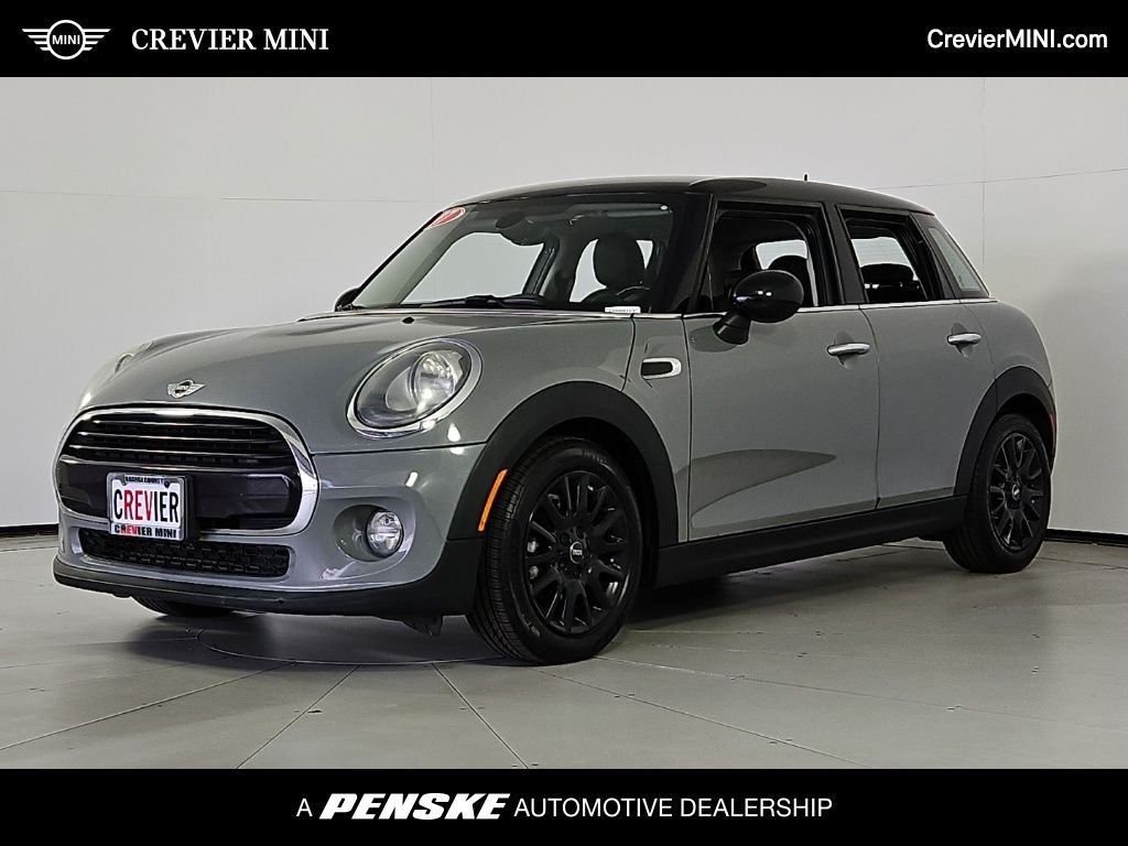 2017 MINI Cooper Base -
                  Santa Ana, CA
