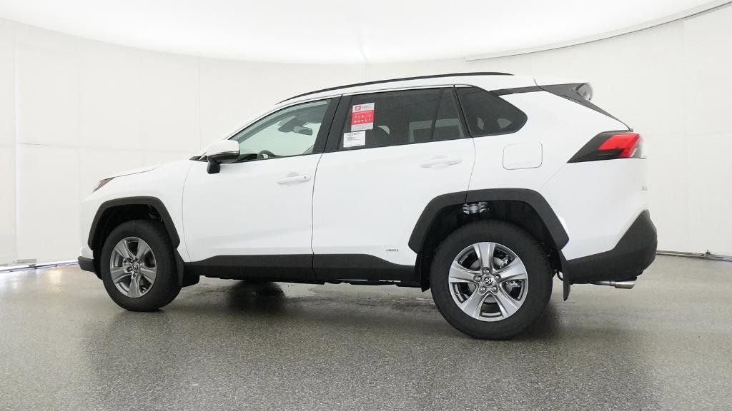 Thumbnail: 2025 Toyota RAV4 - 25