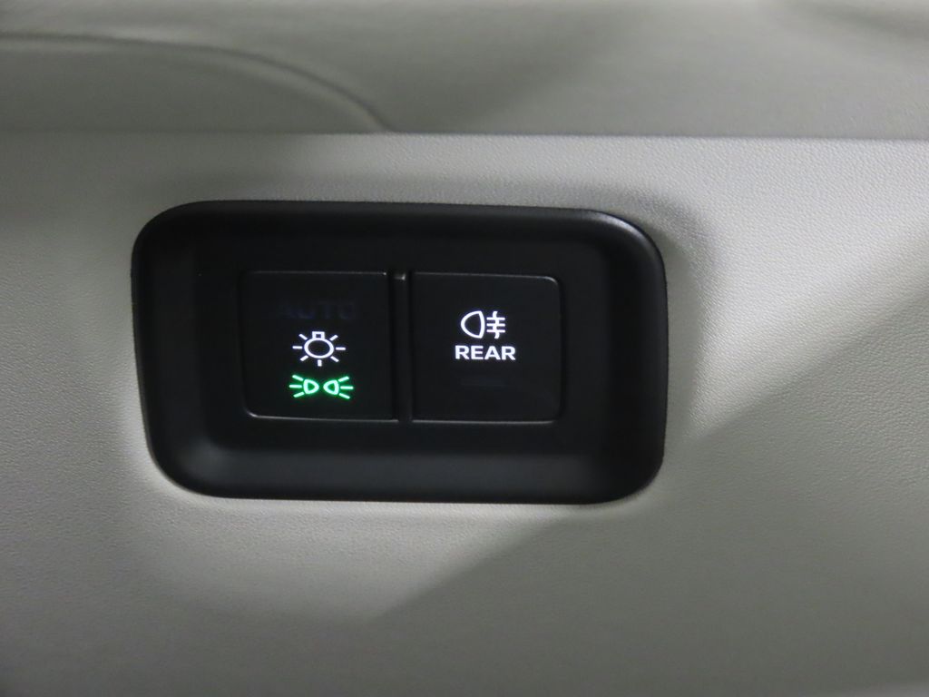 Thumbnail: 2026 Porsche  - 24