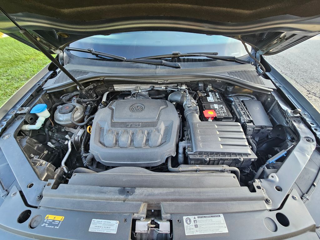 Thumbnail: 2019 Volkswagen Tiguan - 11