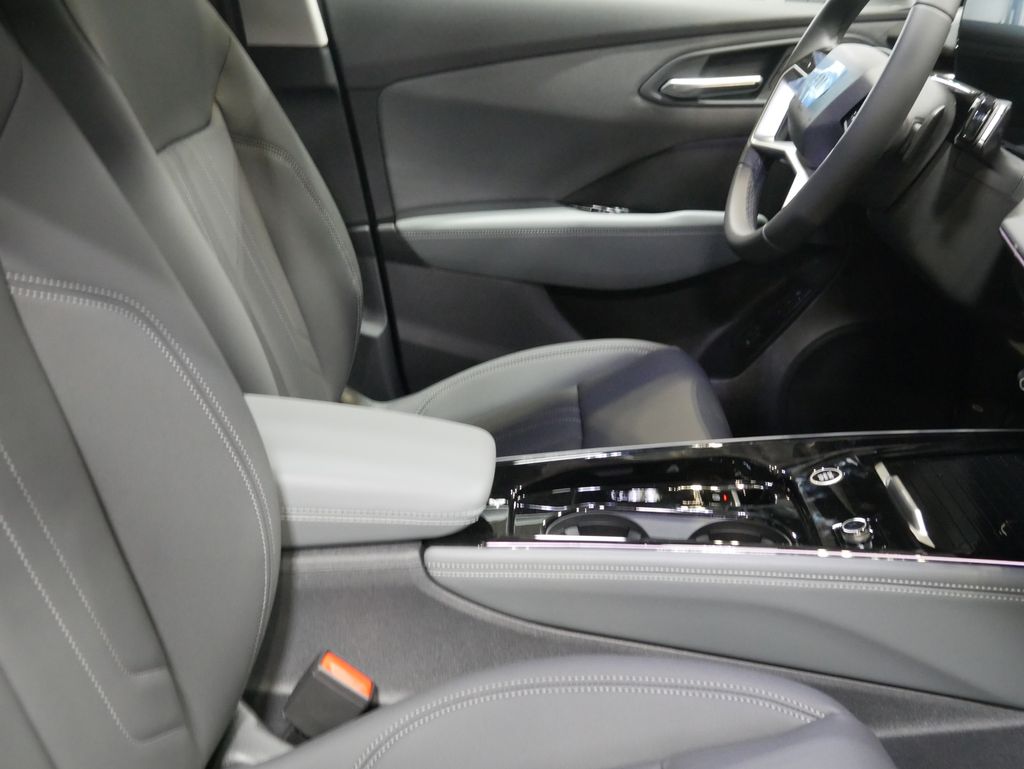 Thumbnail: 2026 Audi Q3 - 30