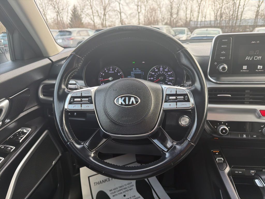 Thumbnail: 2020 Kia Telluride - 13