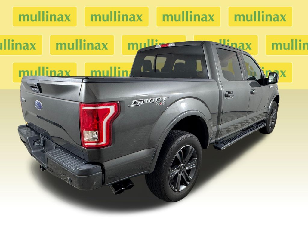 Used 2017 Gray Ford XLT image 5