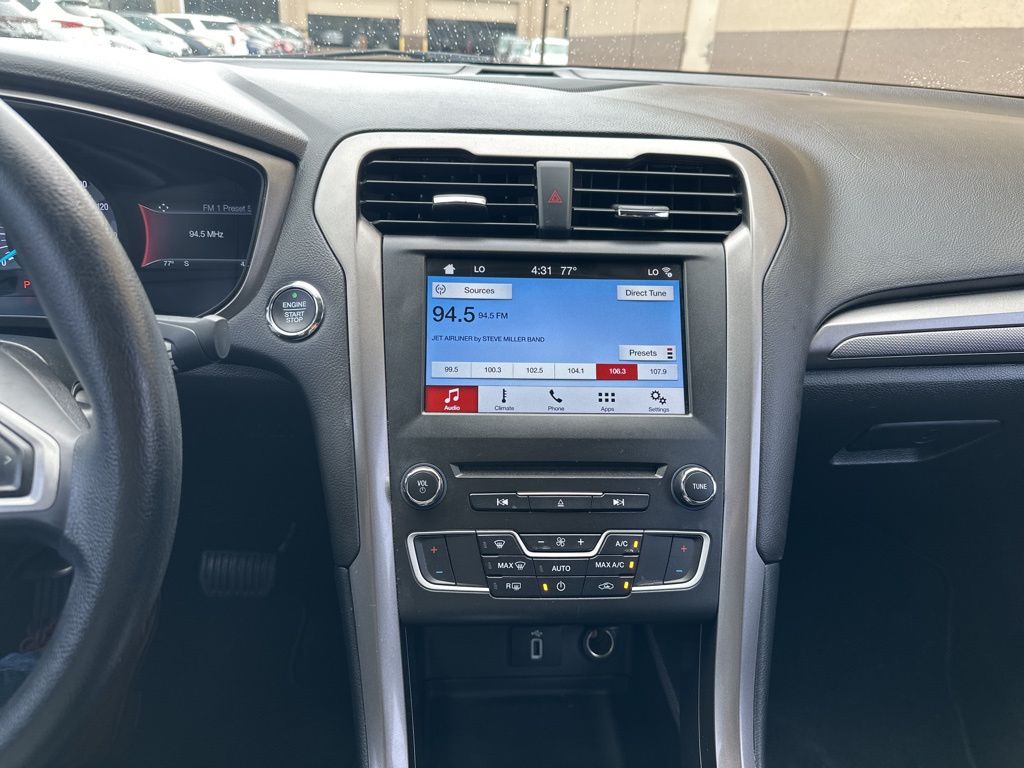 Thumbnail: 2018 Ford Fusion - 12