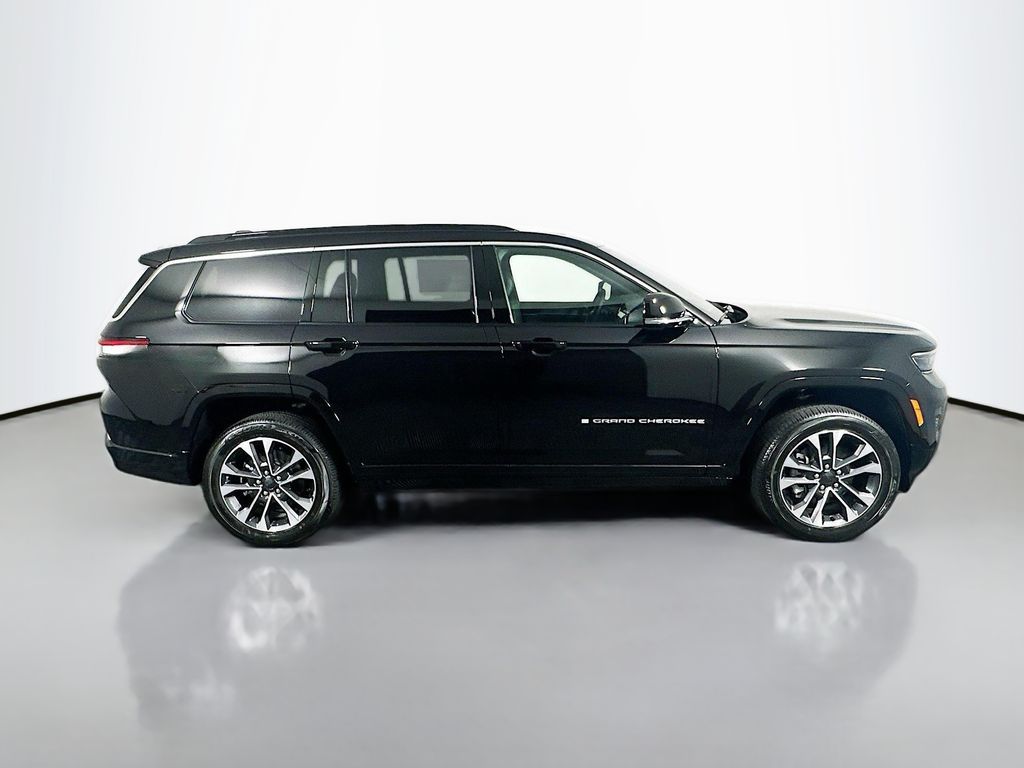 New 2025 Black Jeep Overland image 8