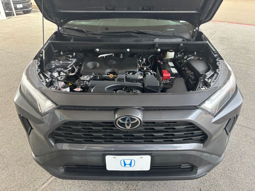 Thumbnail: 2024 Toyota RAV4 - 27