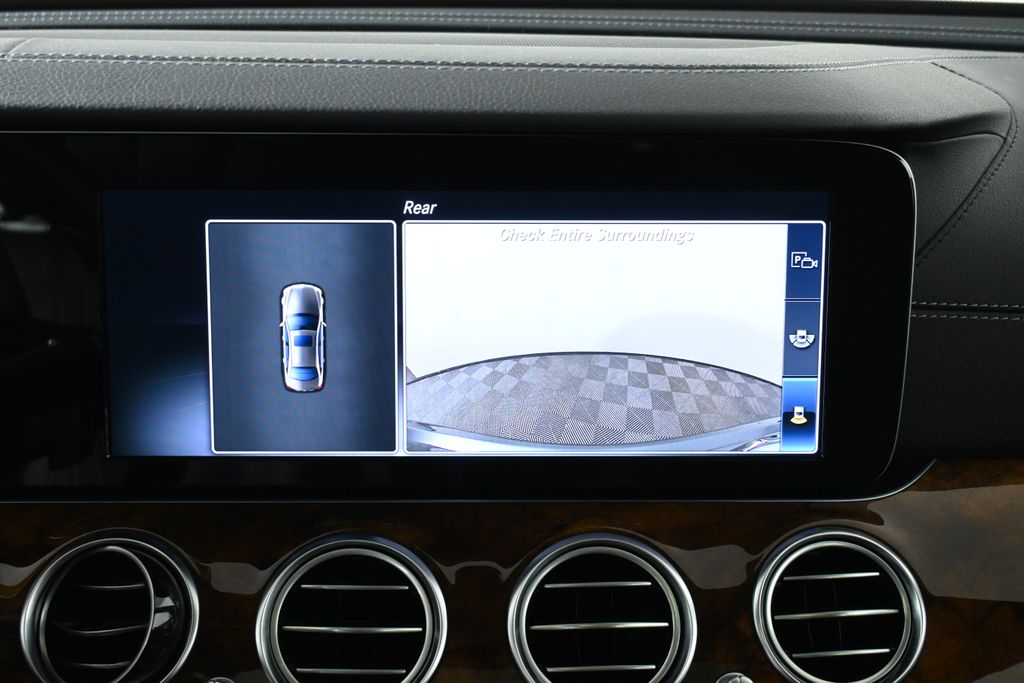 2017 Mercedes-Benz E-Class E 300 22