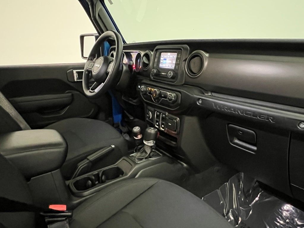 Thumbnail: 2021 Jeep Wrangler - 26