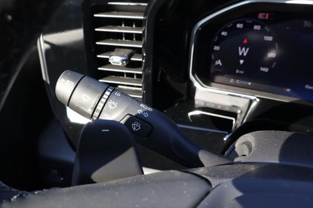 Thumbnail: 2026 Chevrolet Silverado 1500 - 22