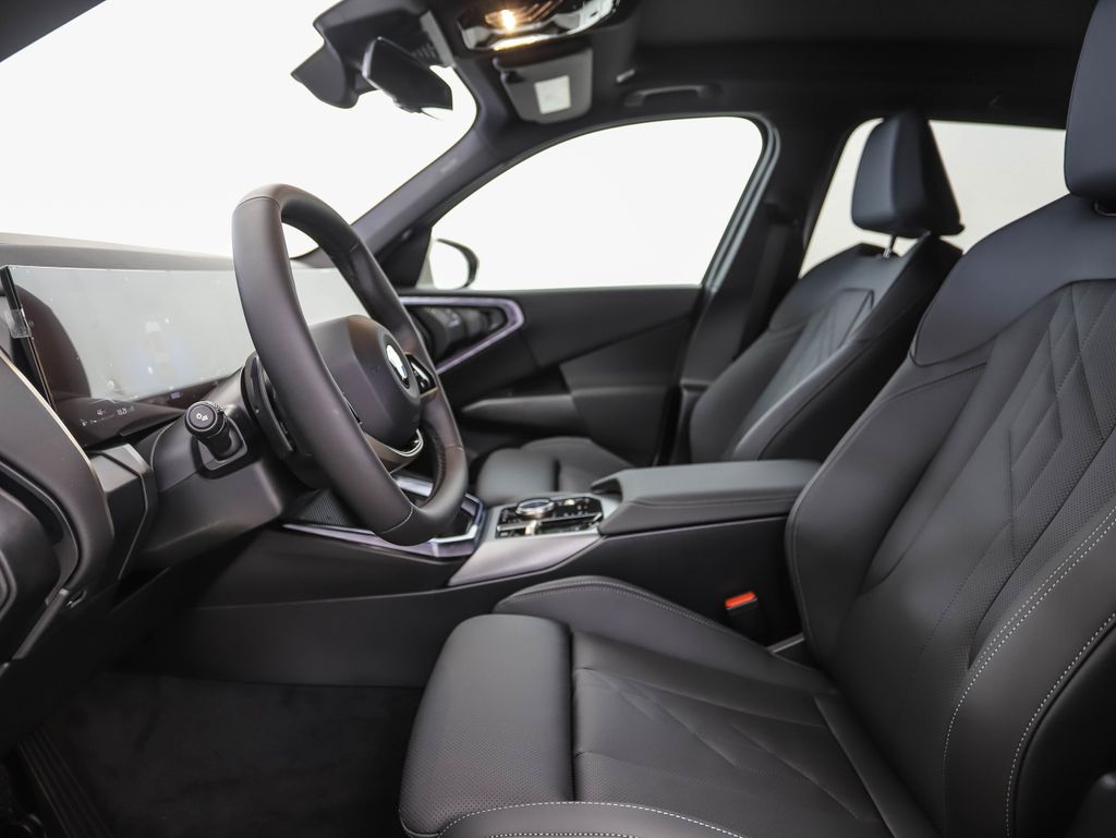 Thumbnail: 2025 BMW X3 - 11
