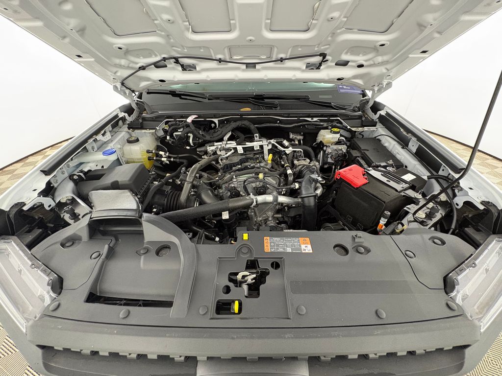 Certified Used 2025 White Ford XL image 31