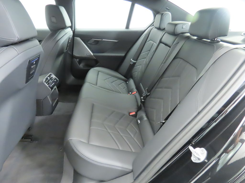 2024 BMW 5 Series 530i xDrive 21
