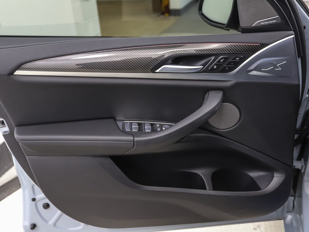 2024 BMW X3 M40i 9