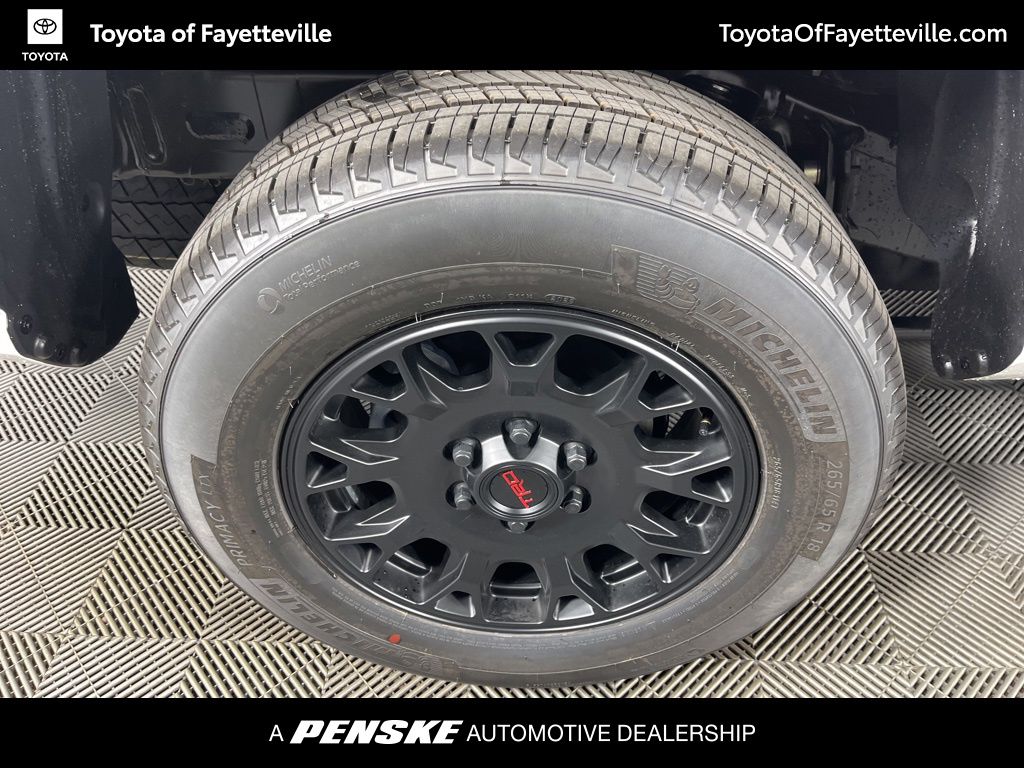 Thumbnail: 2025 Toyota Tacoma - 18