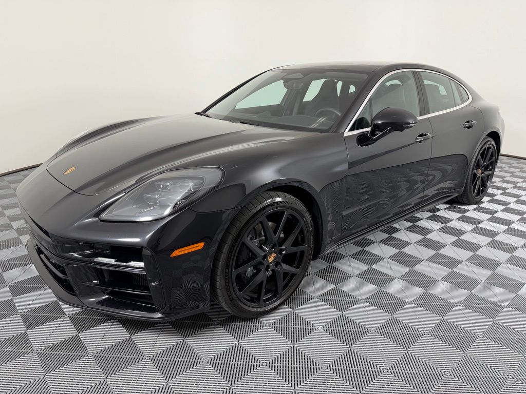 Thumbnail: 2026 Porsche Panamera - 7