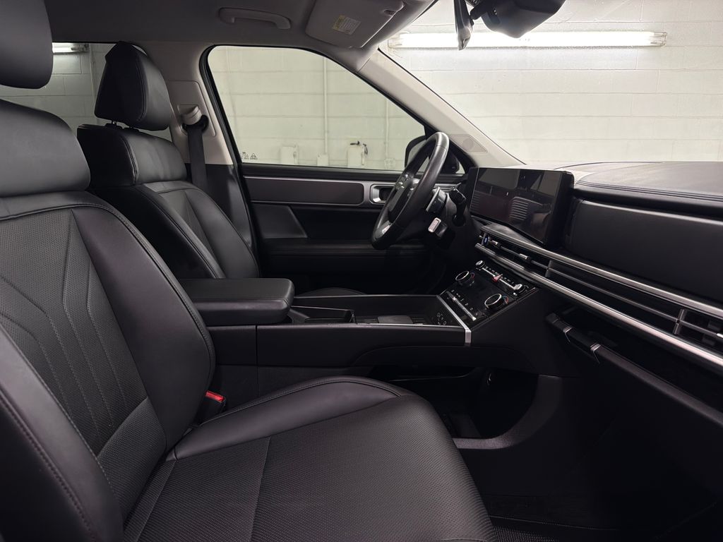 Certified Used 2024 Black Hyundai SEL image 28