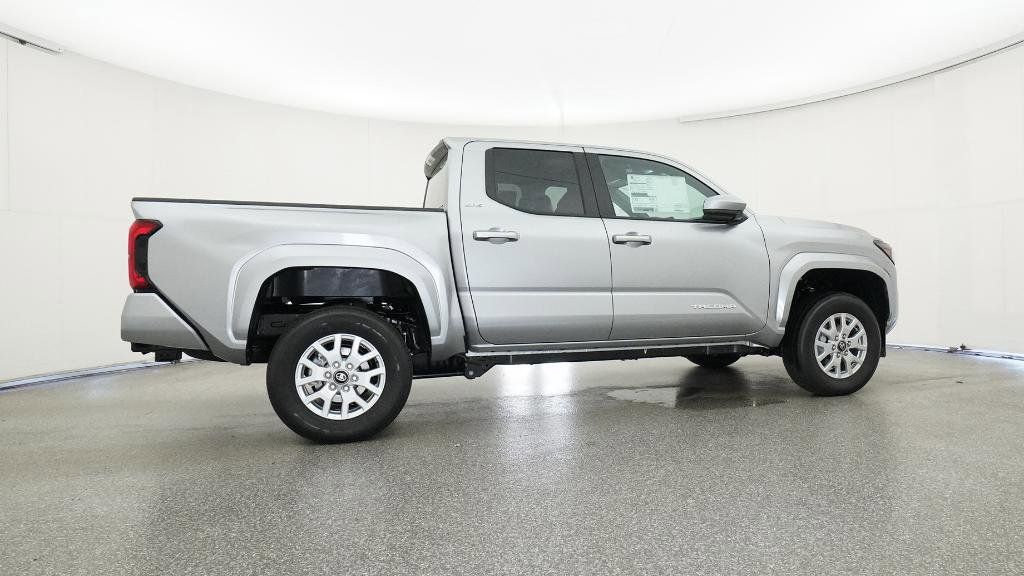 Thumbnail: 2025 Toyota Tacoma - 16