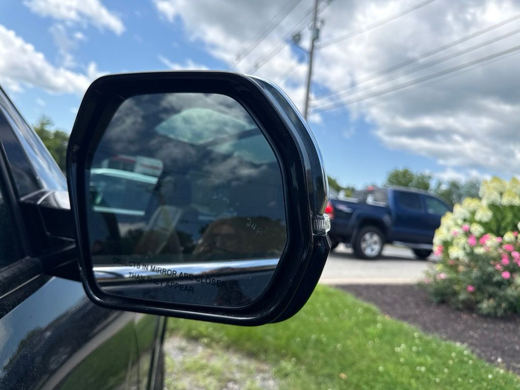 2023 Toyota Tundra 1794 Edition - Photo 28