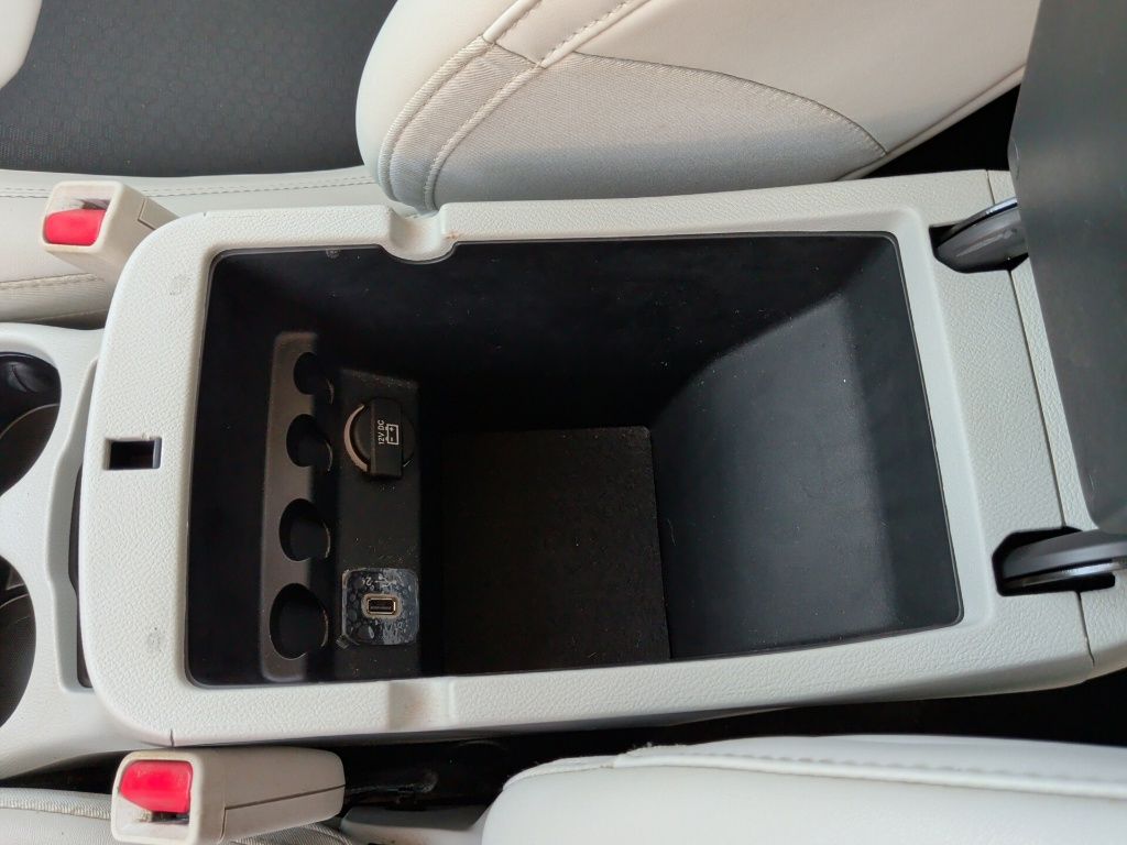 2020 Jeep Cherokee Latitude Plus White at Parkway Family Mazda