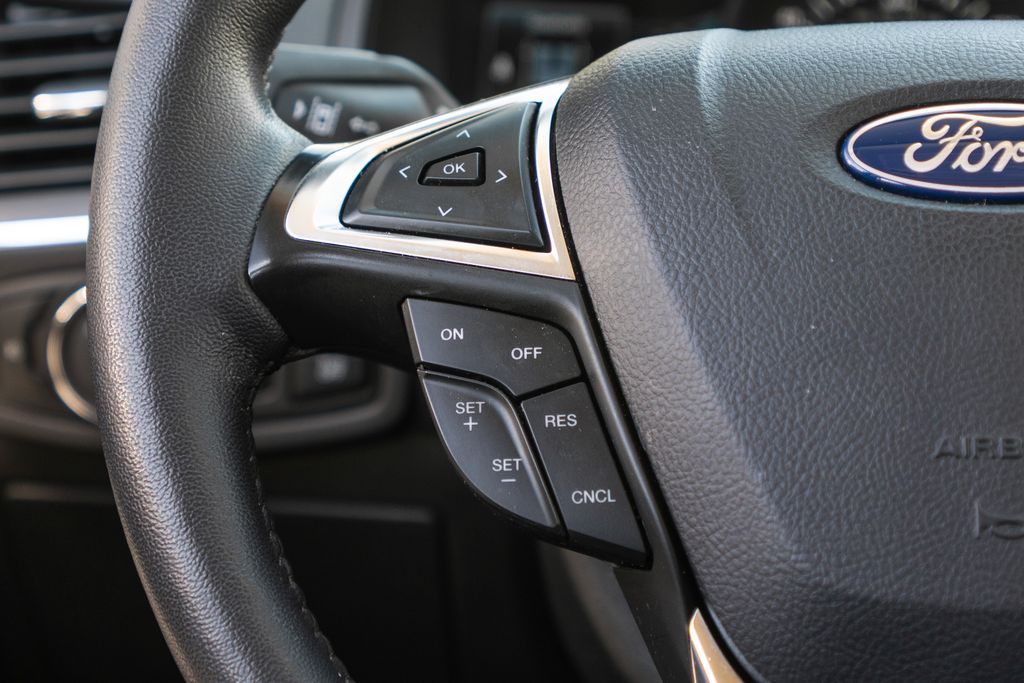 Used 2024 Ford Edge SUV