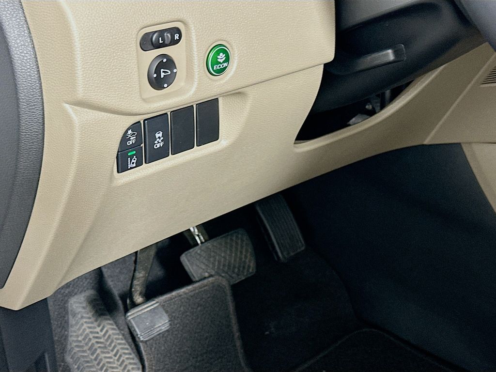 Thumbnail: 2022 Honda Pilot - 10