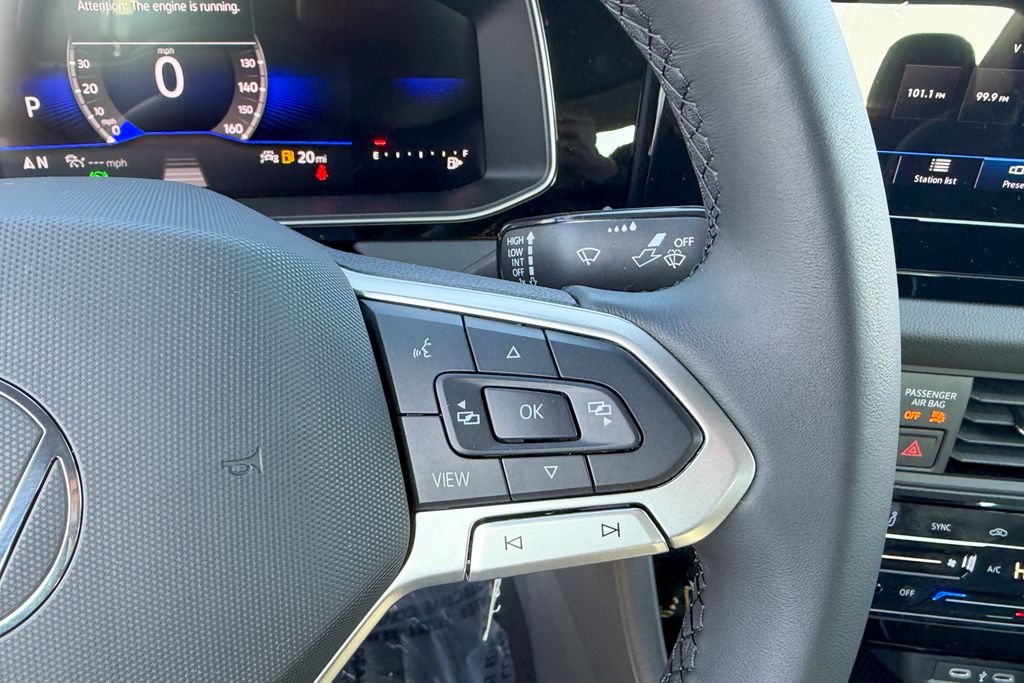 New 2026 White Volkswagen 1.5T Sport image 17