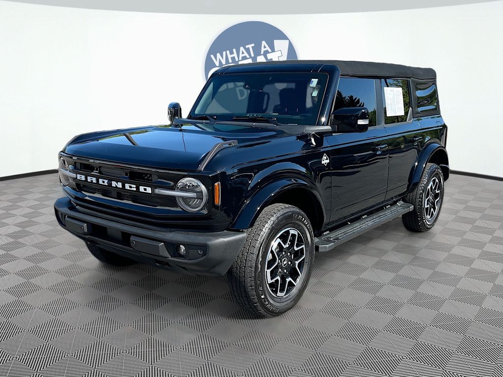 Shadow Black 2024 Ford Bronco Outer Banks 4-Door 4WD SUV / Crossover Four-Wheel Drive Automatic