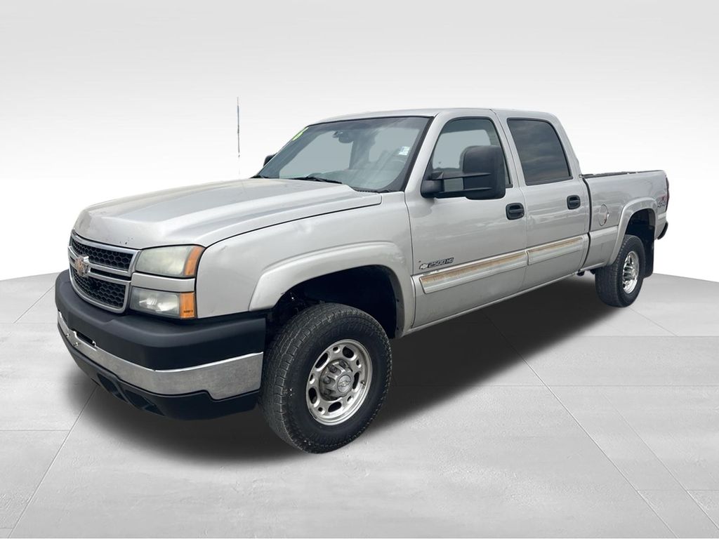 Brown (Tan) 2006 Chevrolet Silverado 2500HD Pickup Truck Four-Wheel Drive 4-Speed Automatic Overdrive