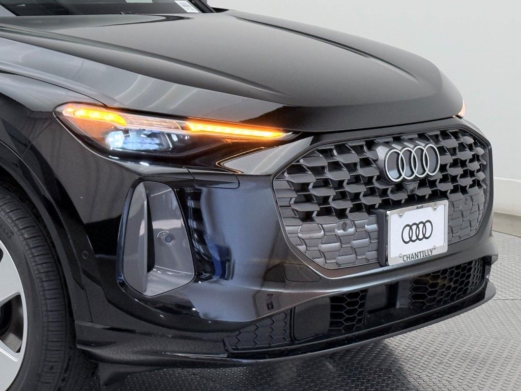 Thumbnail: 2025 Audi Q5 - 2