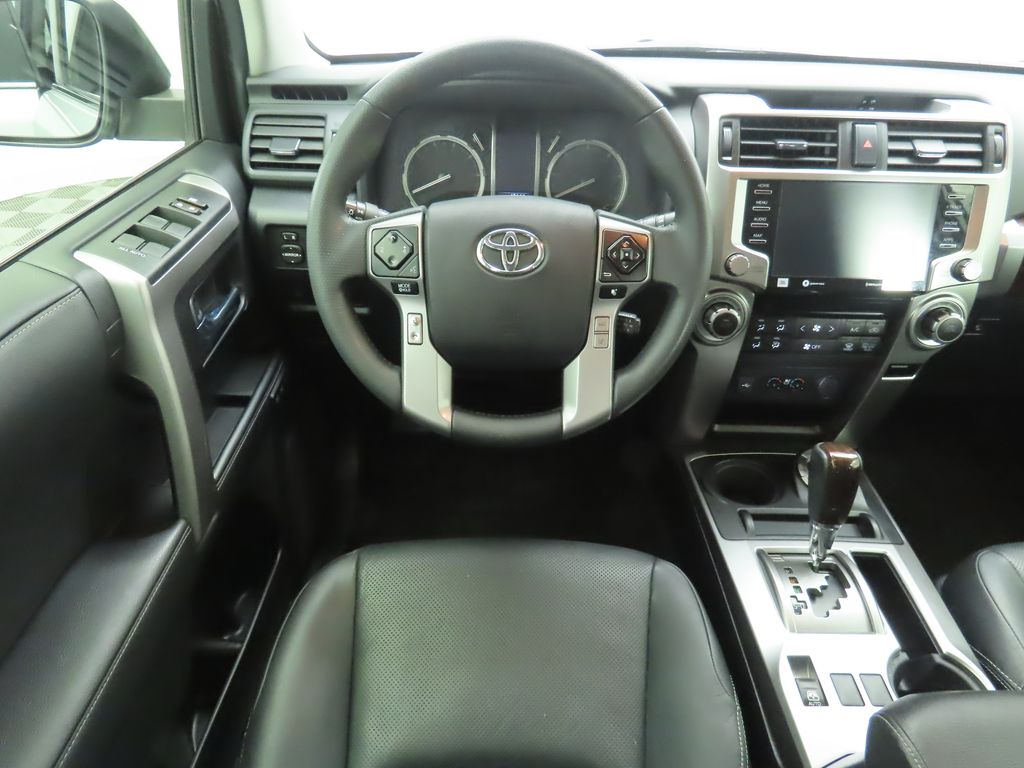 2020 Toyota 4Runner Limited 10