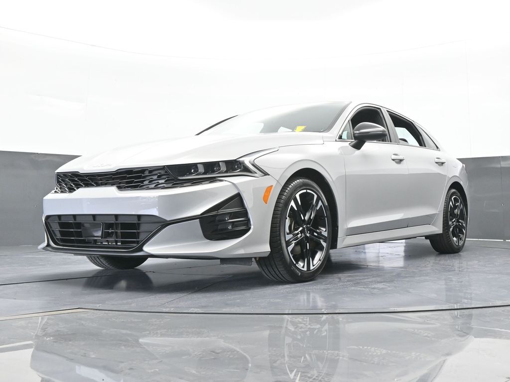 Used 2023 Wolf Gray Kia GT-Line image 52