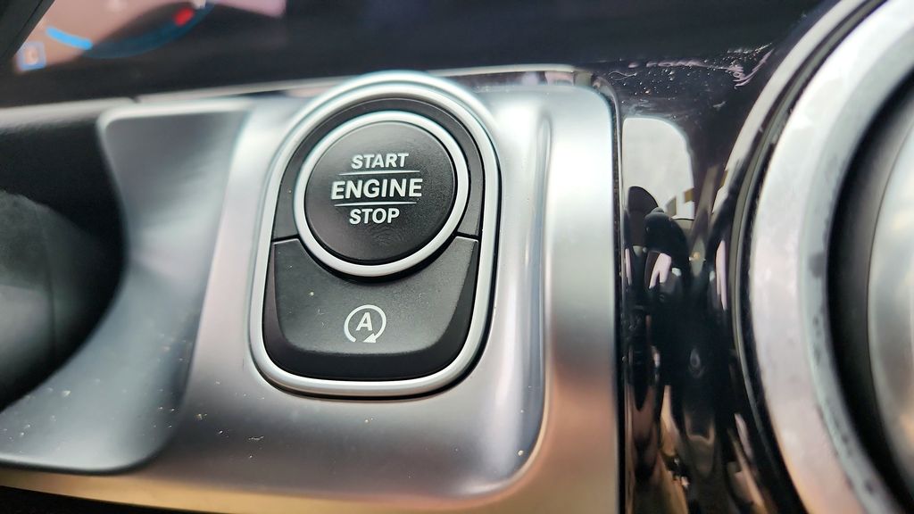 2023 Mercedes-Benz GLB