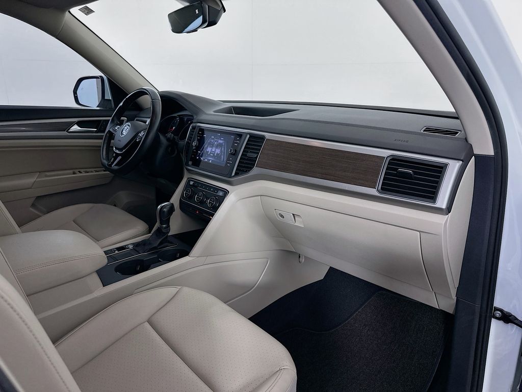 Thumbnail: 2019 Volkswagen Atlas - 30