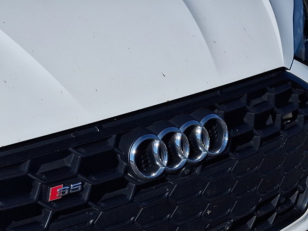 Thumbnail: 2021 Audi S5 - 4