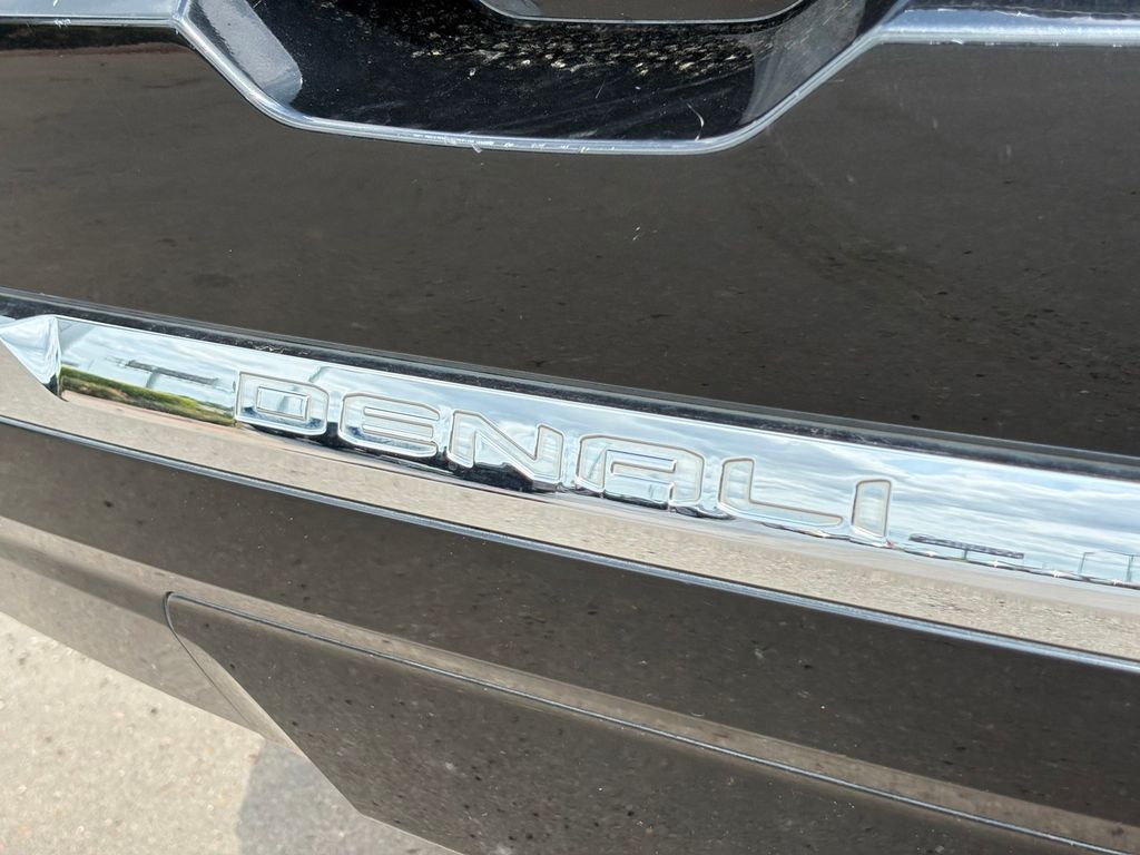 2020 GMC Acadia Denali Black at DeMontrond Auto Country