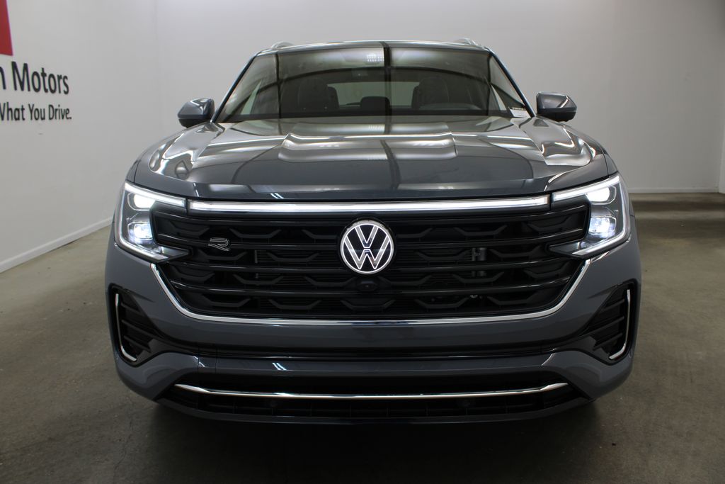 new 2026 Volkswagen Atlas Cross Sport car