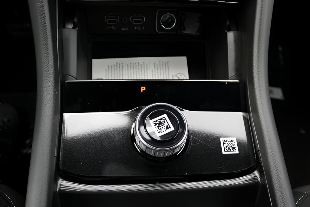 New Car 2025 Jeep Grand Cherokee L  Laredo For Sale Under $35,000 In Austin, Texas