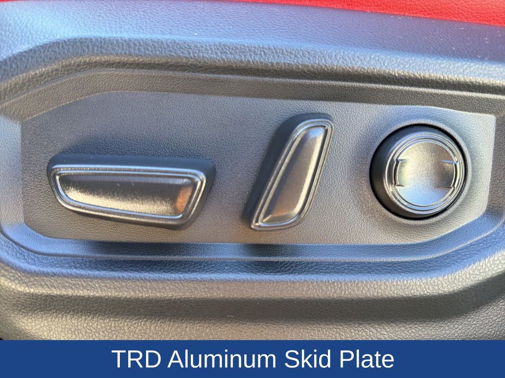 2025 Toyota Tundra Hybrid TRD Pro Hybrid CrewMax 5.5' Bed