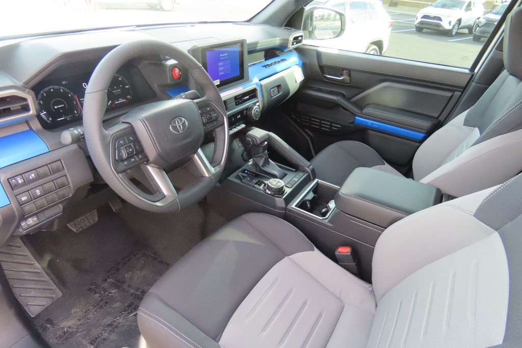 Thumbnail: 2025 Toyota Tacoma - 9